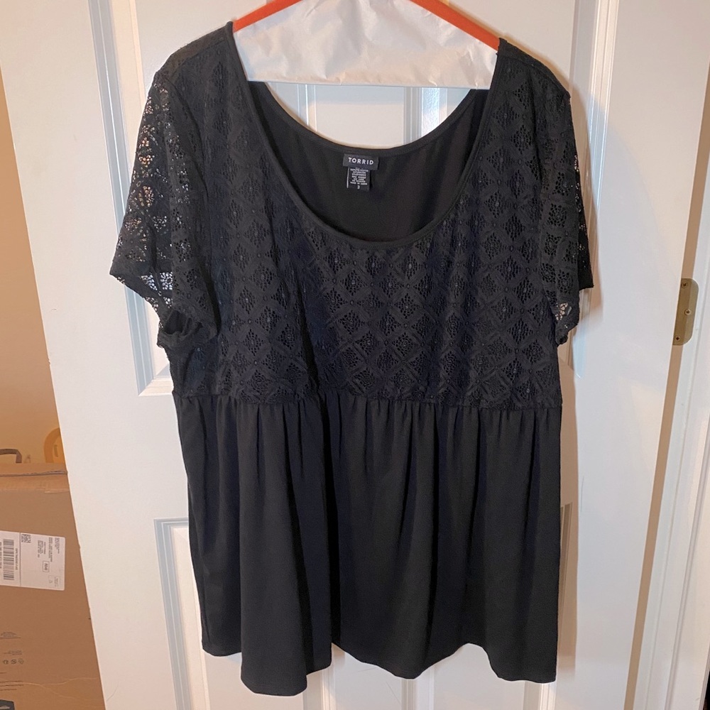 Torrid Black Babydoll Lace detail blouse top EUC